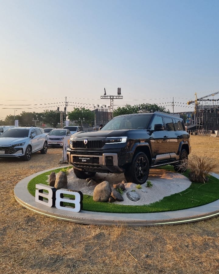 Denza suv